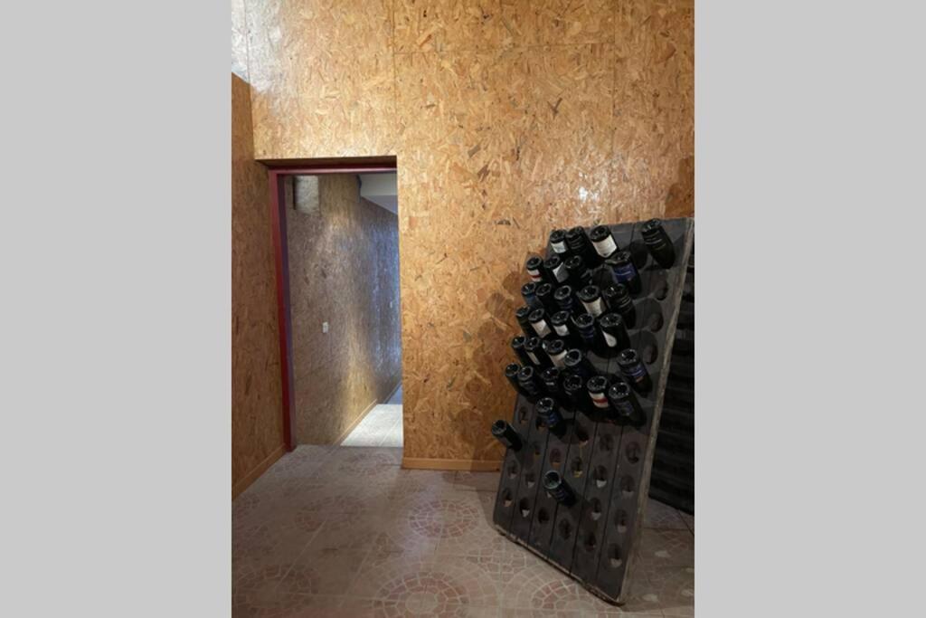 Appartement «La Vie Est Belle» Au Coeur De Sézanne Exterior foto